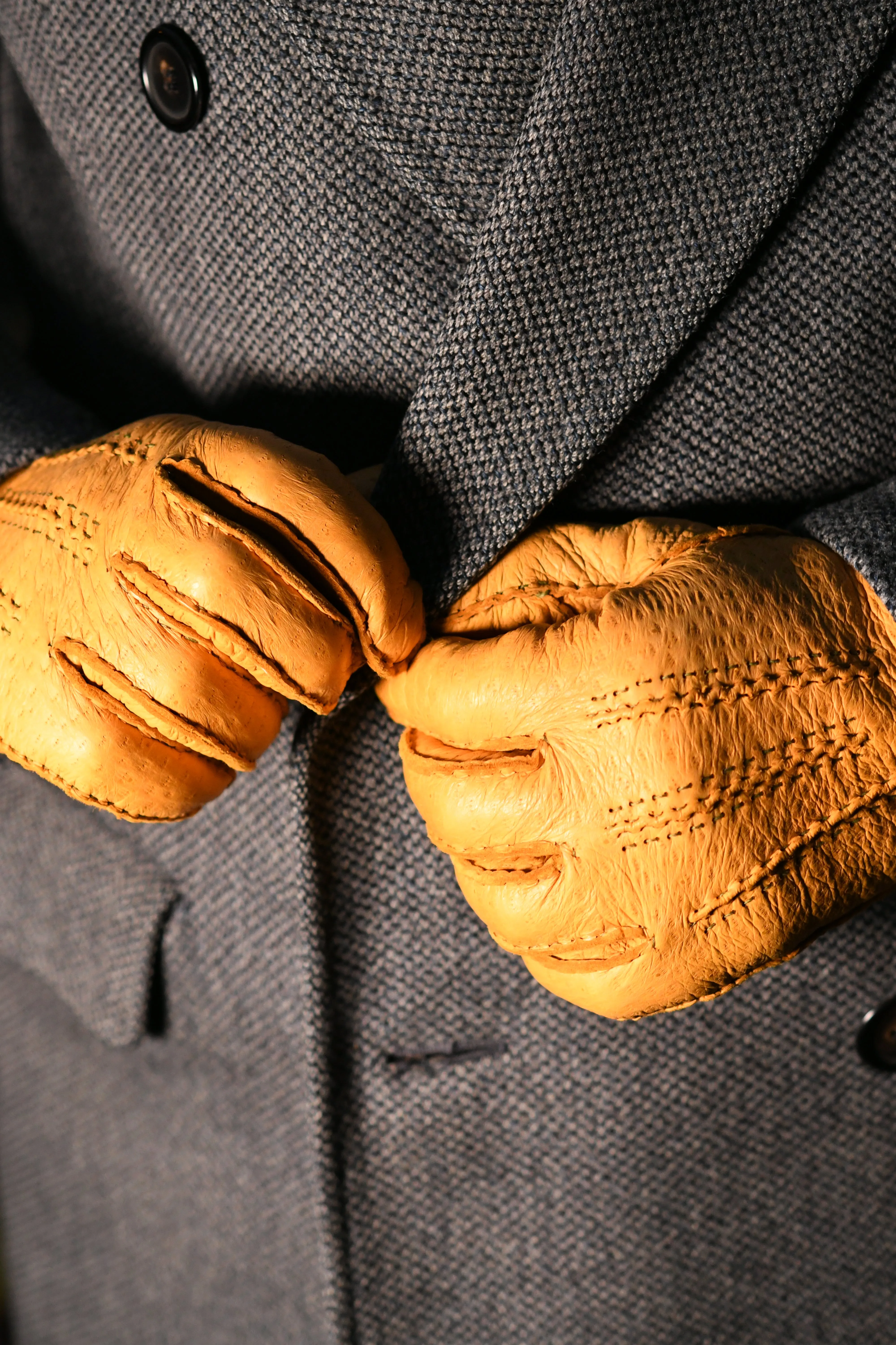 Chamois Yellow Unlined Peccary Gloves